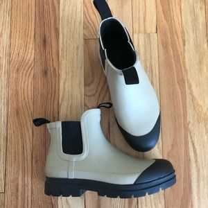 Everlane rain boot